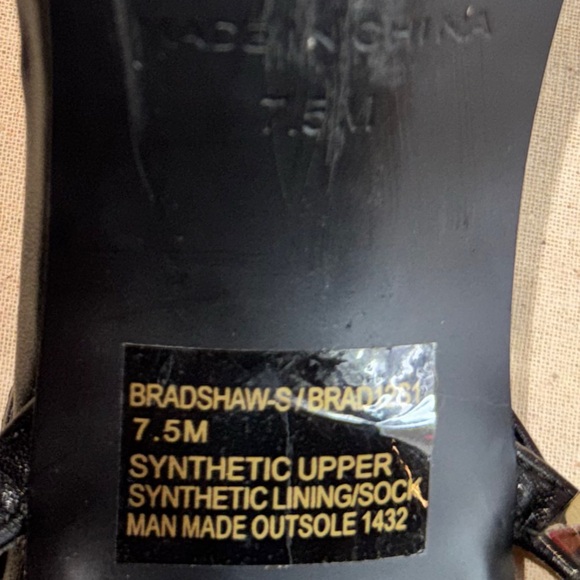 Steve Madden Bradshaw Rock Stud Stiletto Heels - Picture 5 of 5